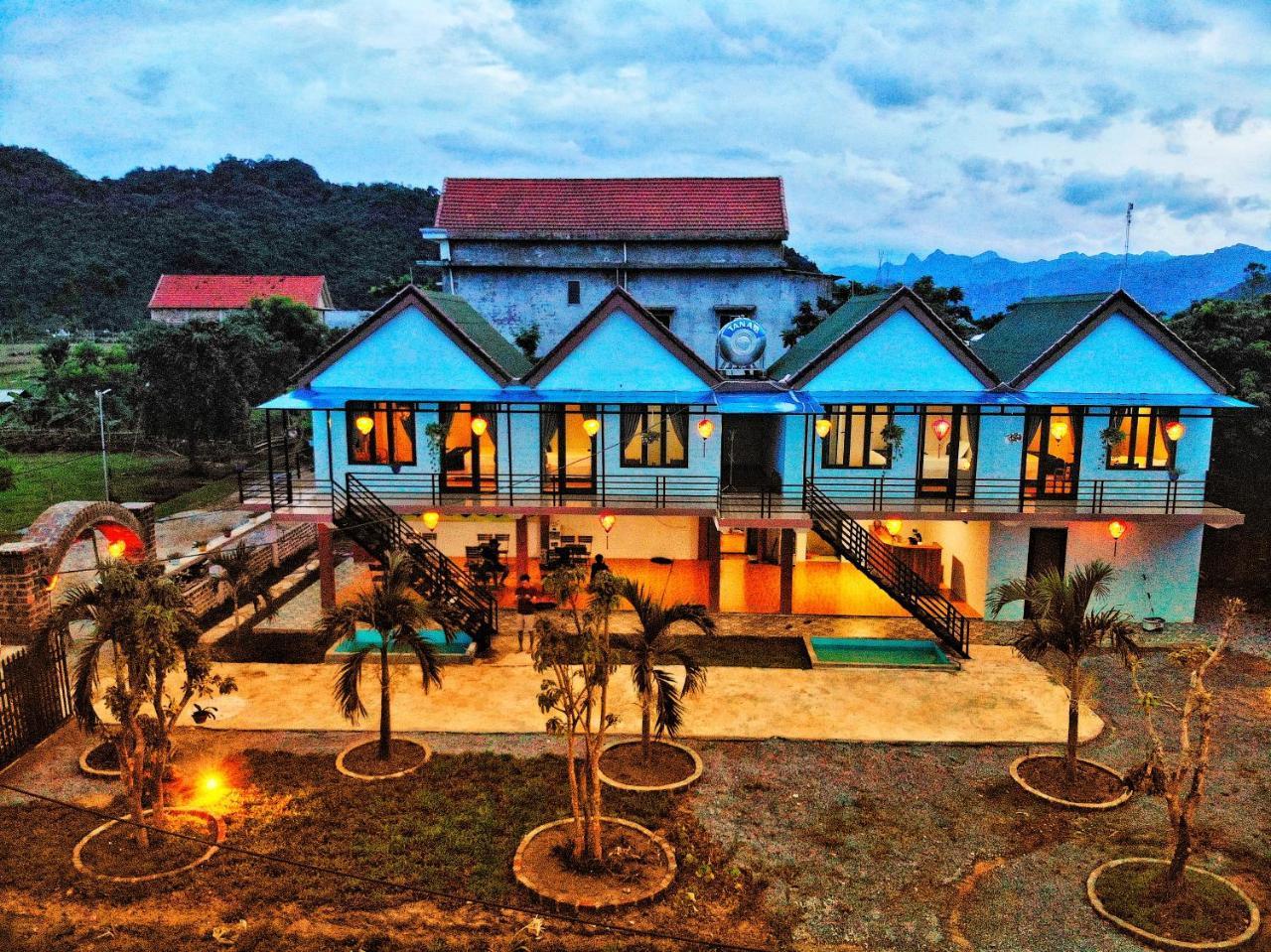 Sunshine Homestay Phong Nha Esterno foto