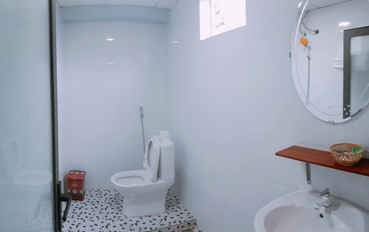 Sunshine Homestay Phong Nha Esterno foto